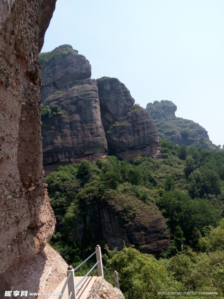 霍山奇峰峻岭
