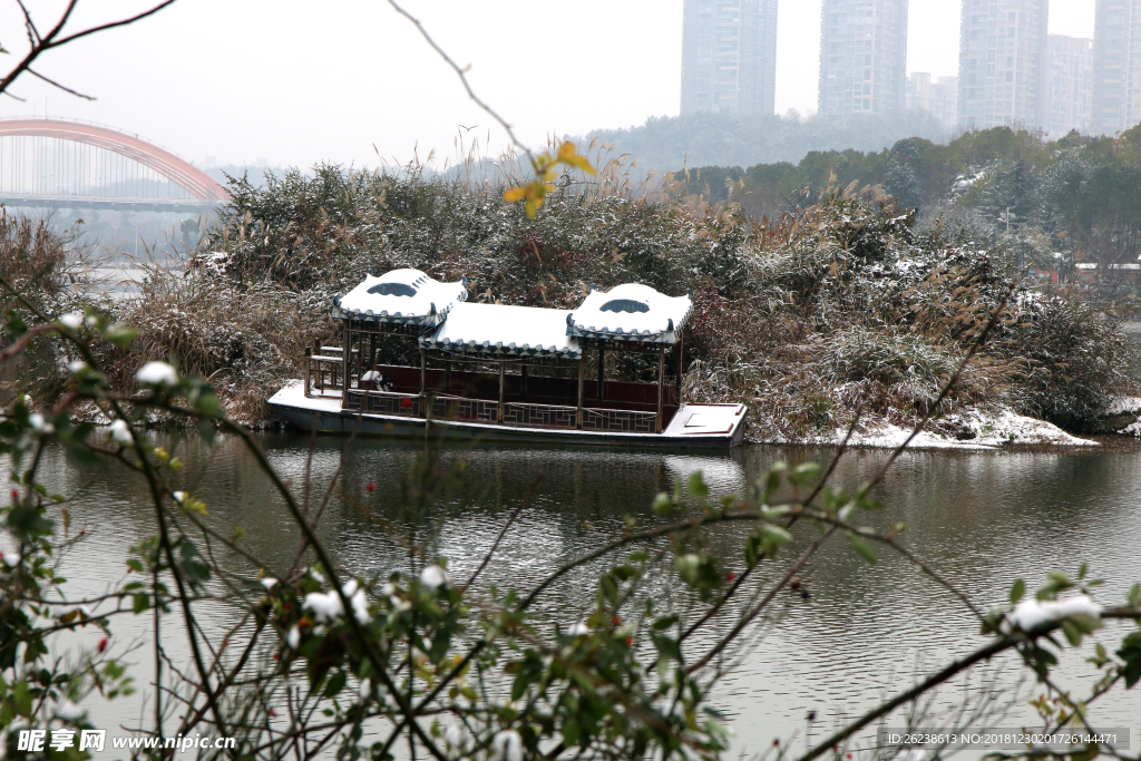 观山湖雪景