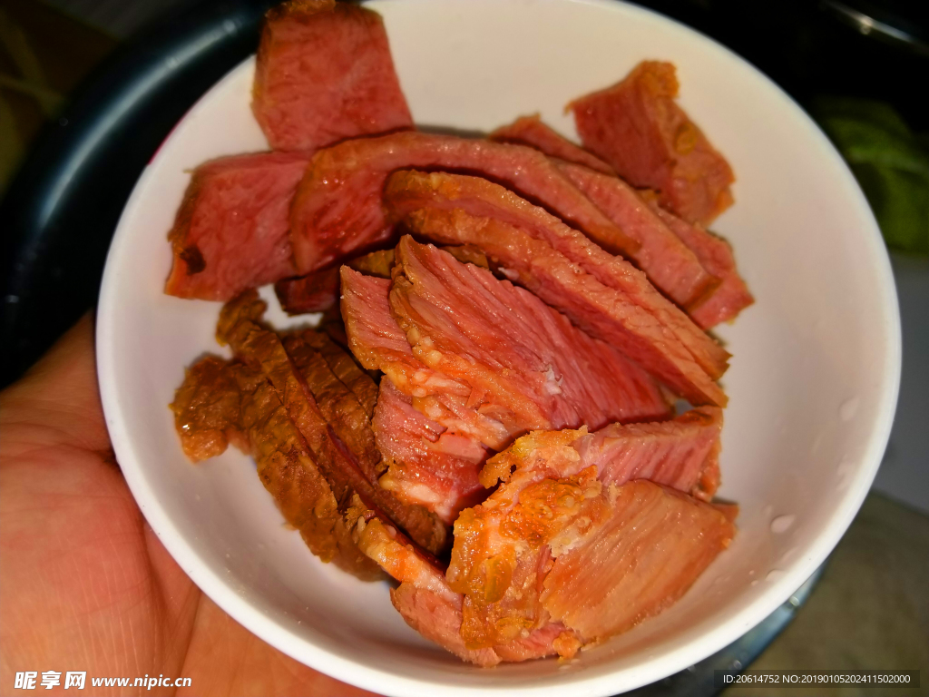 碗里的牛肉