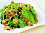 小豆支蒜凉瓜炒油麦菜
