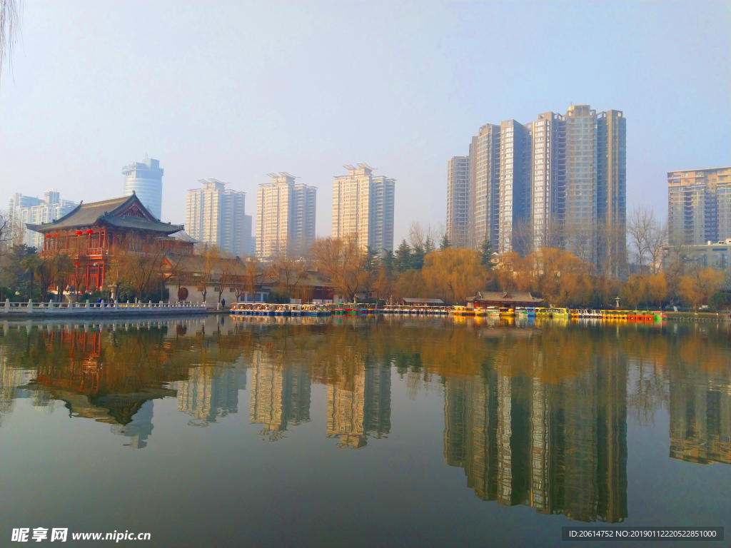 美丽的湖泊风景