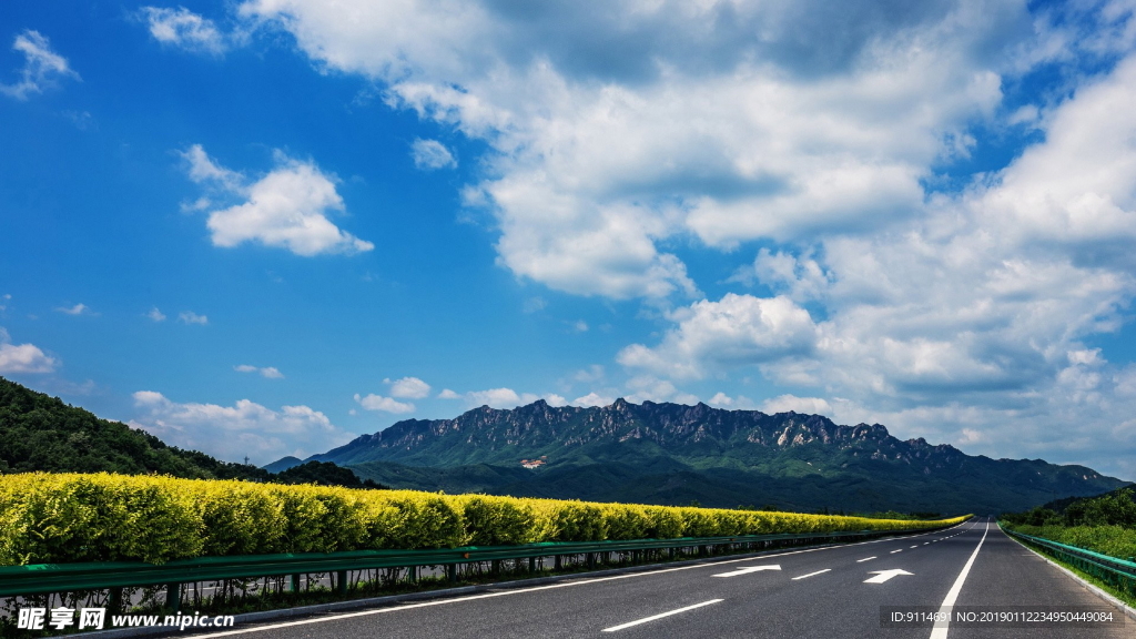 蓝天白云 湖泊 草原牧场 山川