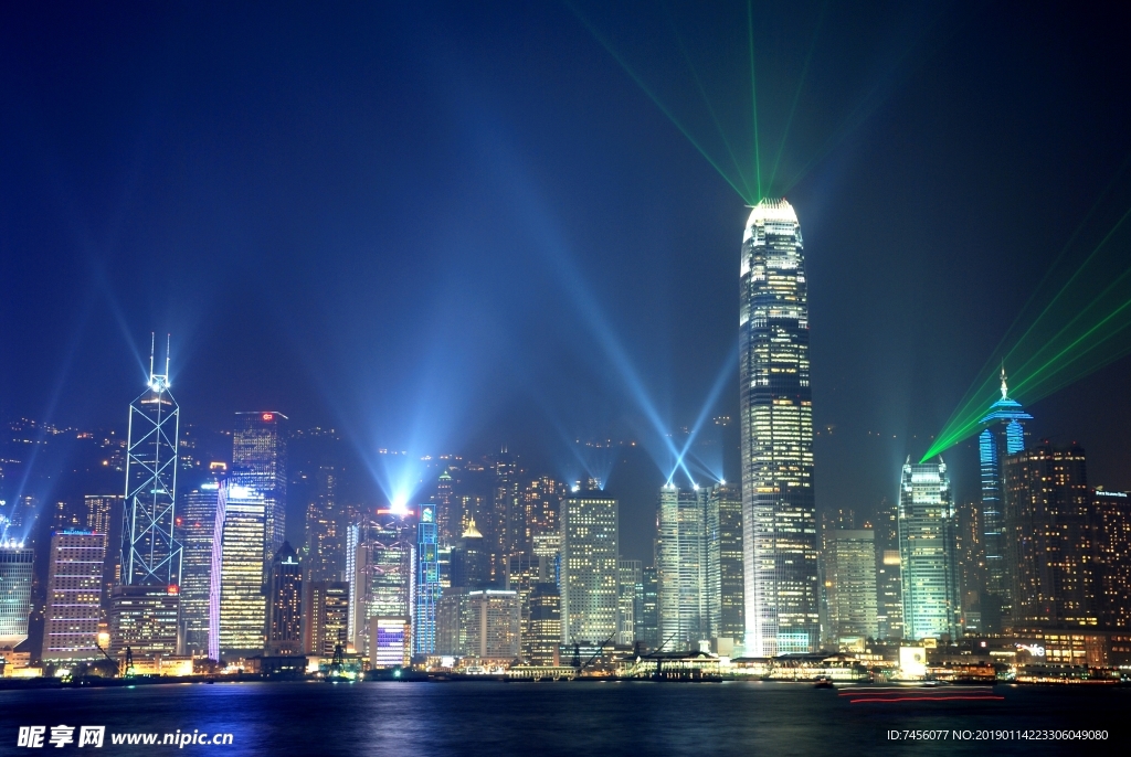高楼大厦夜景风景画