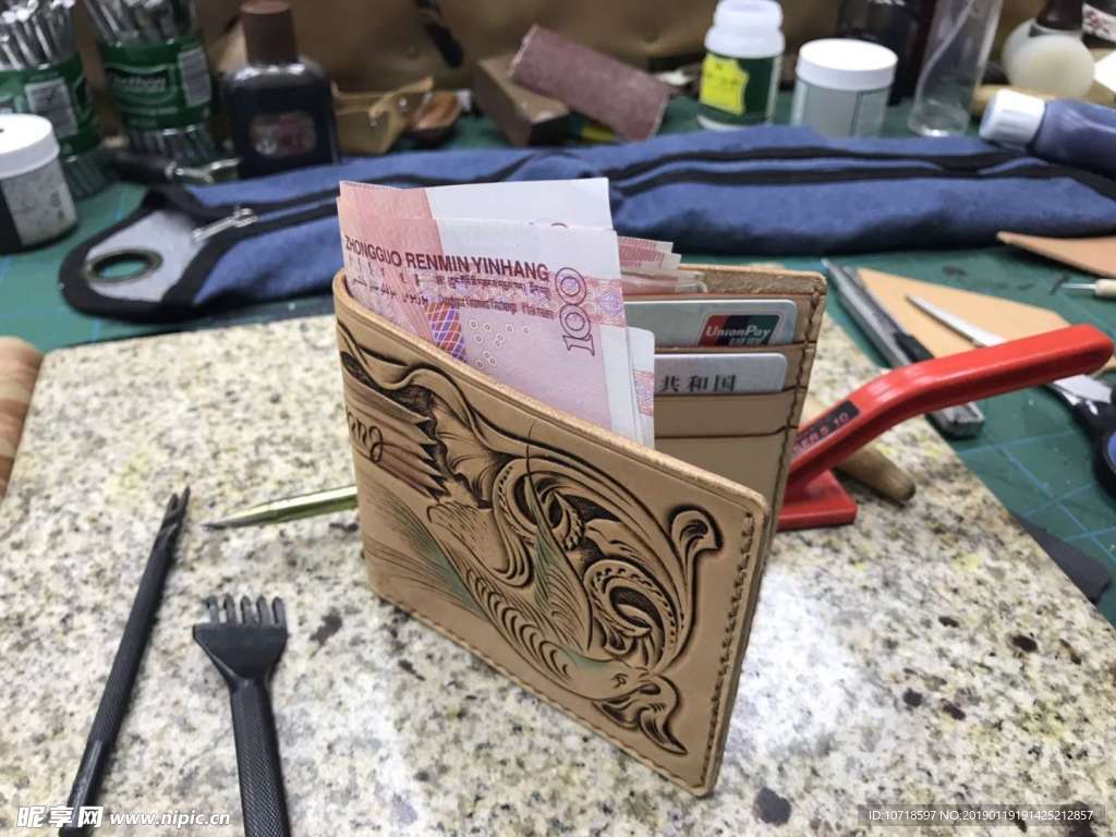 皮雕