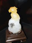 黄龙玉 玉摆