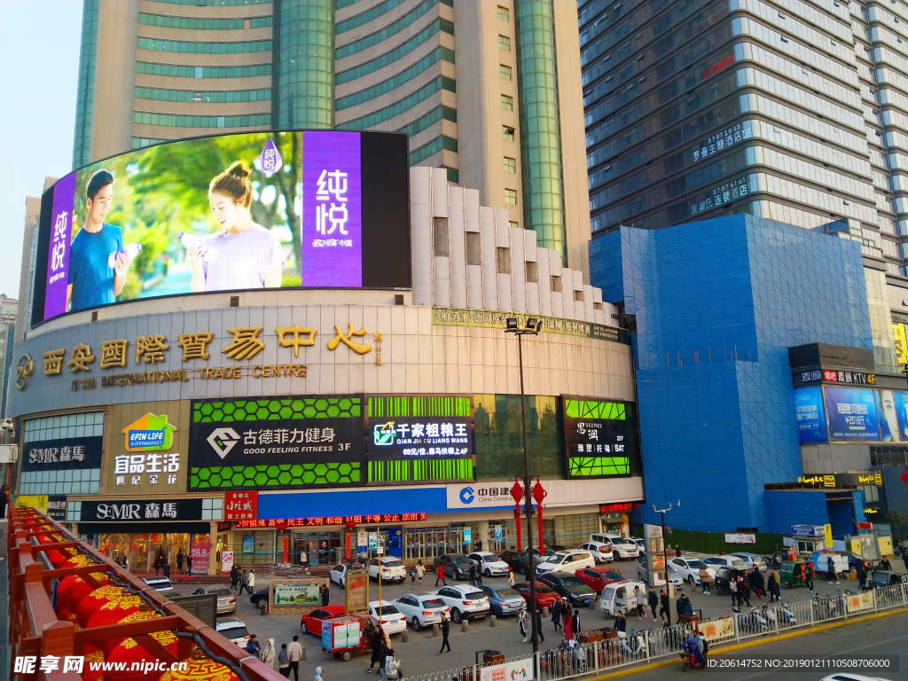 城市高楼风景