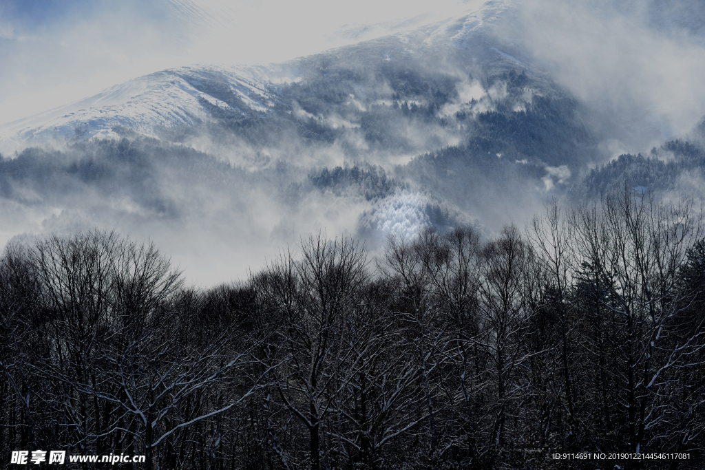 雪山