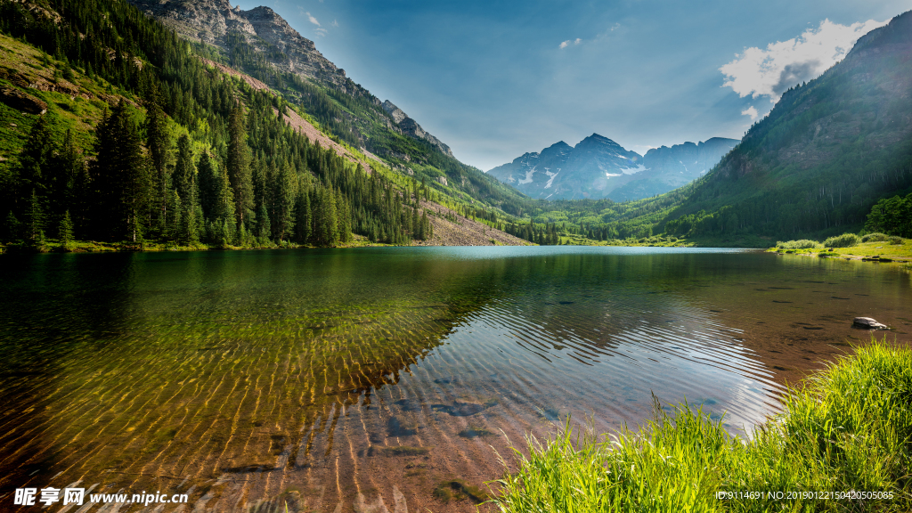 高山湖泊