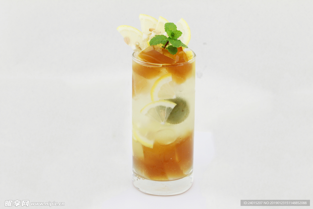 青梅奶茶