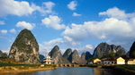蓝天白云大山