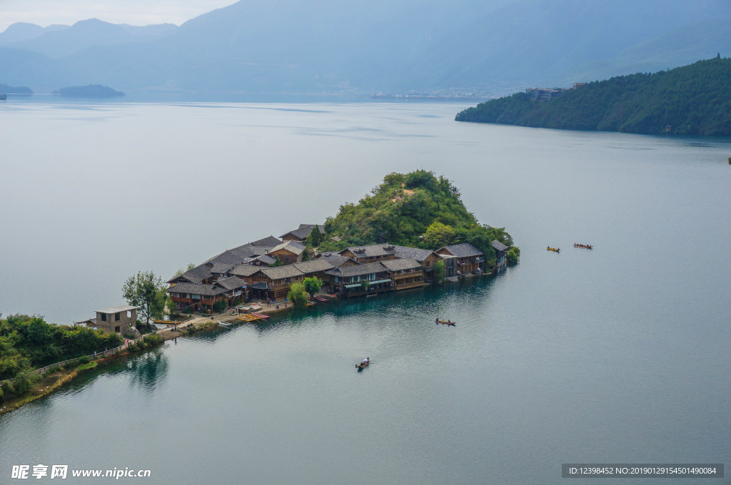 泸沽湖美景