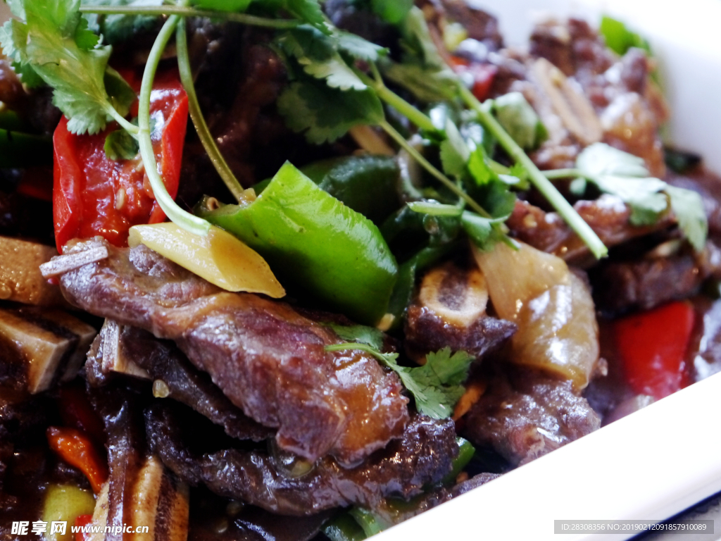 自助餐 牛仔骨 美食 健康