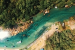 鸟瞰河流