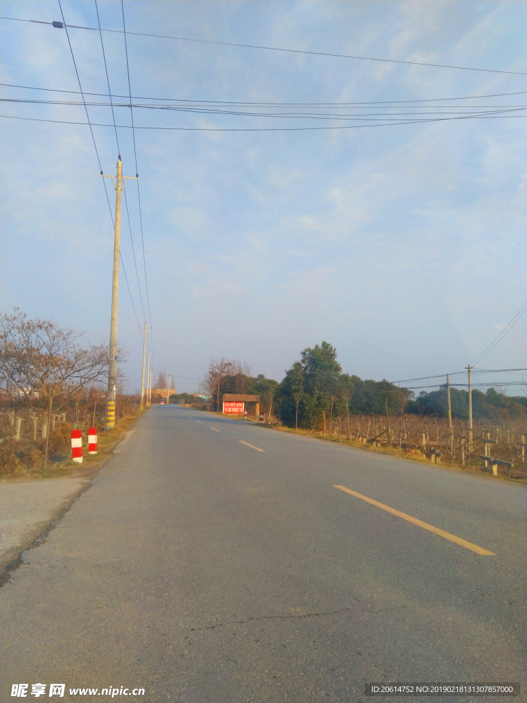 美丽的乡村道路风景