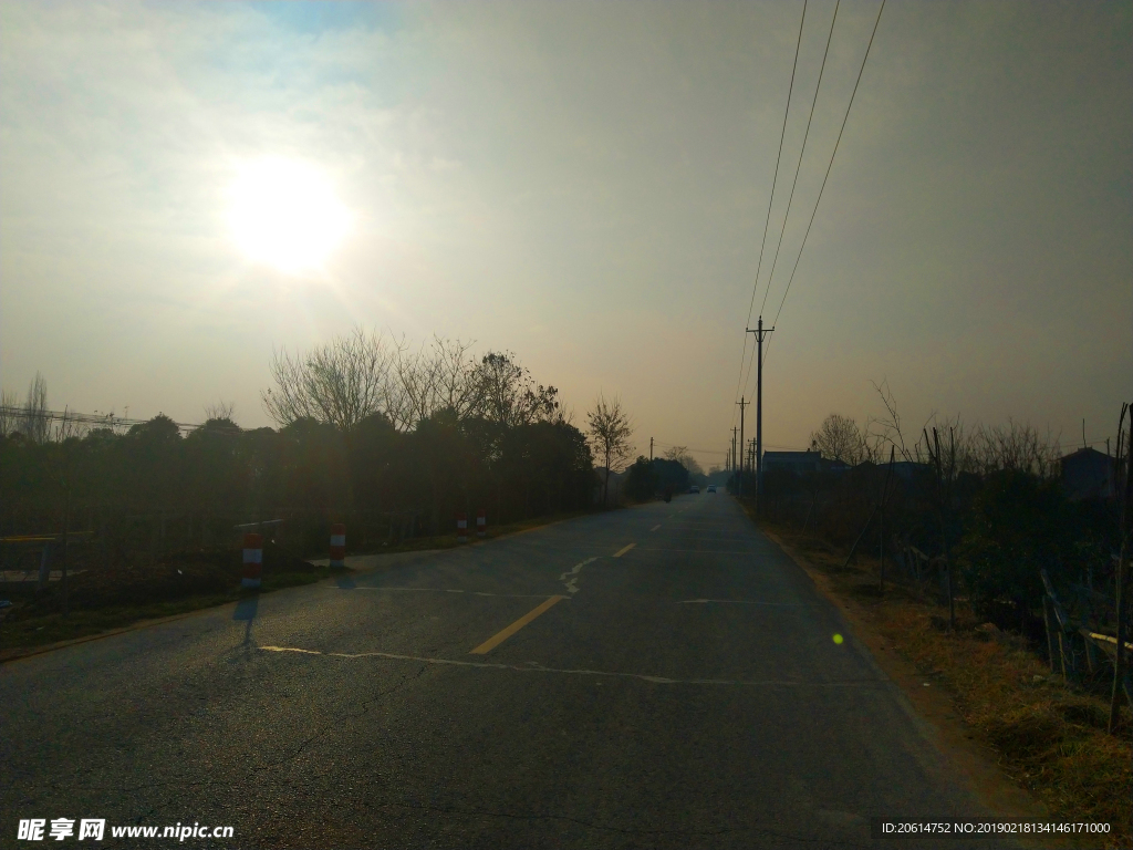 美丽的乡村道路风景