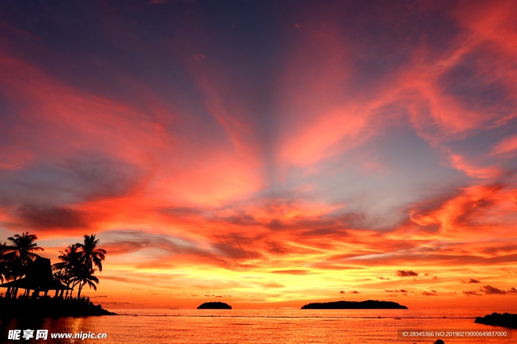 海边的夕阳日落