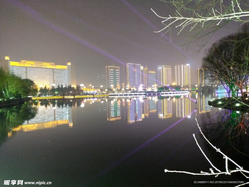 临沂市五洲湖夜景