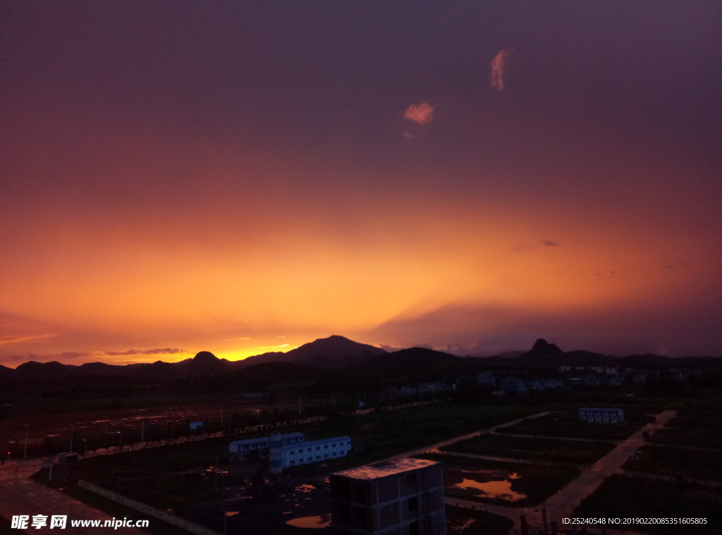 夕阳西下