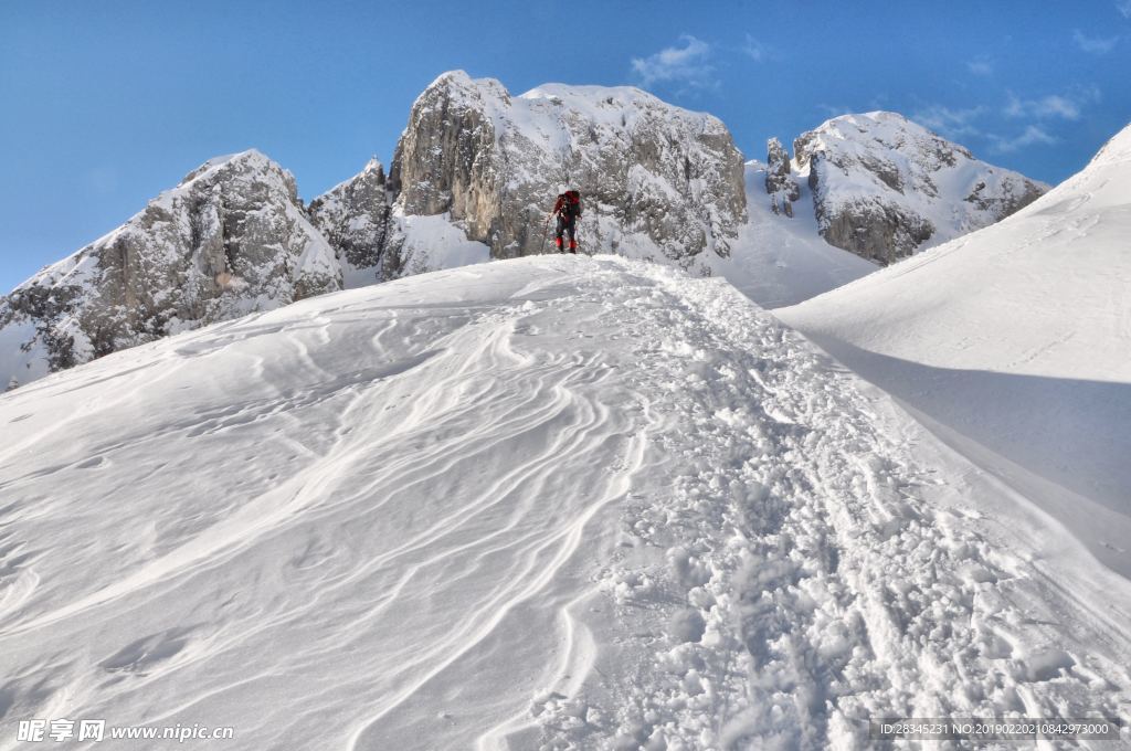 雪山