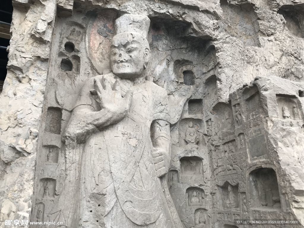 龙门石窟
