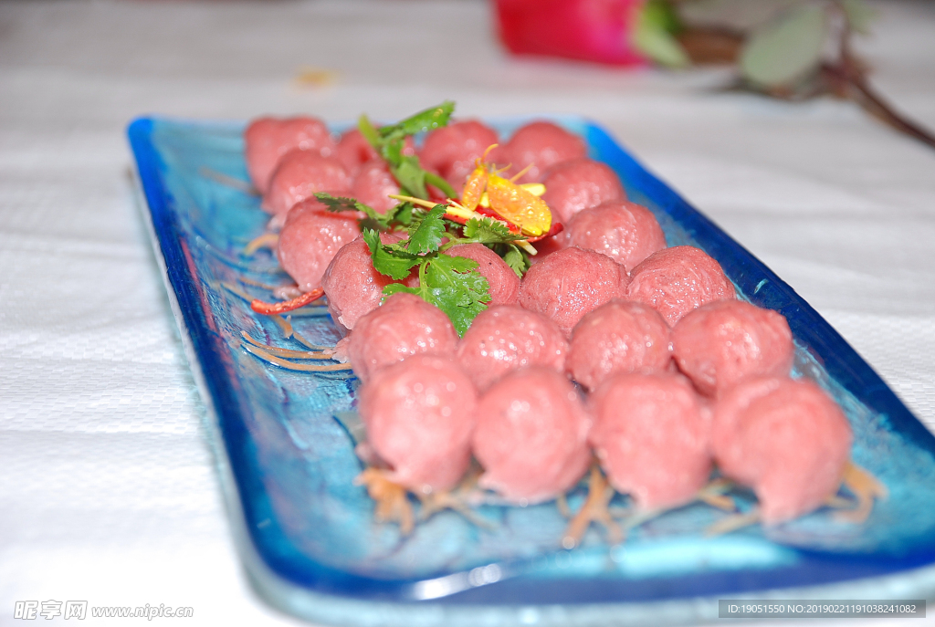 鲜牛肉丸