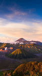 梦幻般的火山风景图片