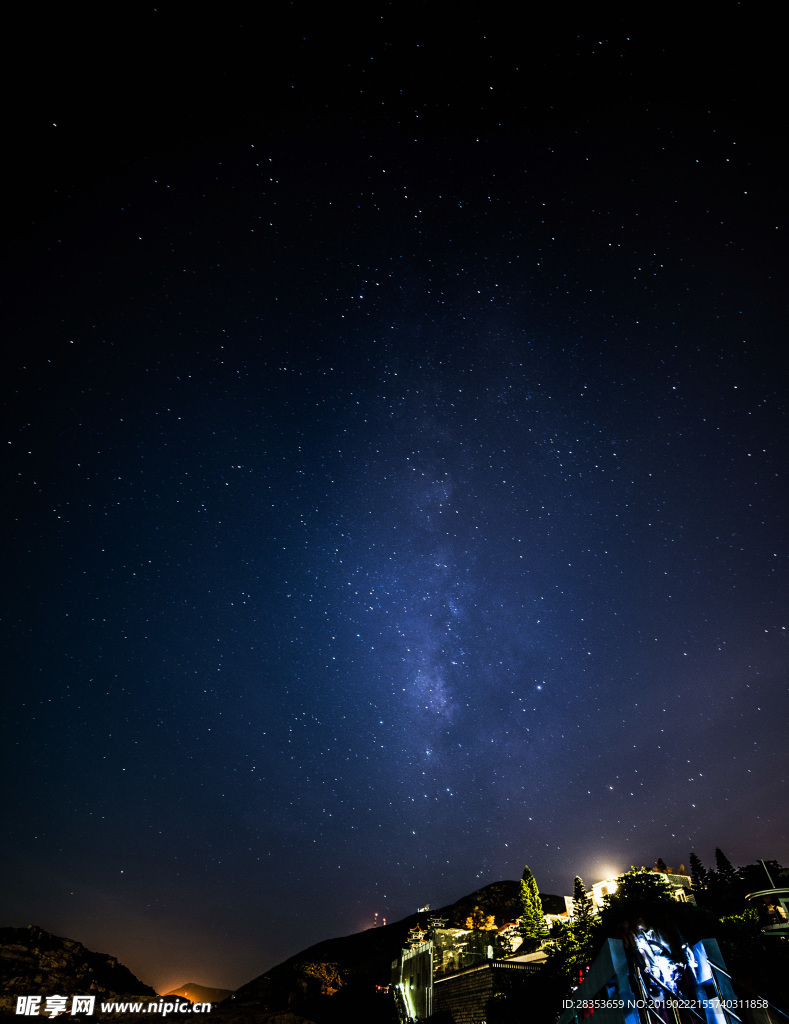 浪漫夜空灯光