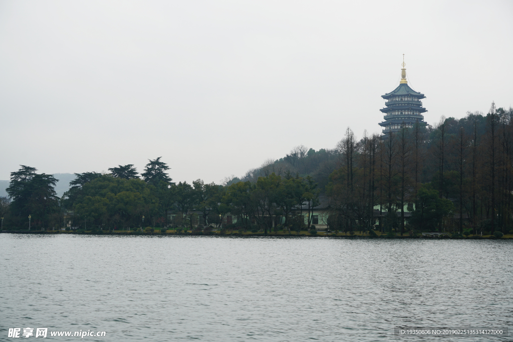 杭州西湖景色 雷峰塔