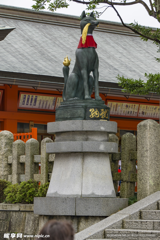 日本稻荷神狐狸雕塑