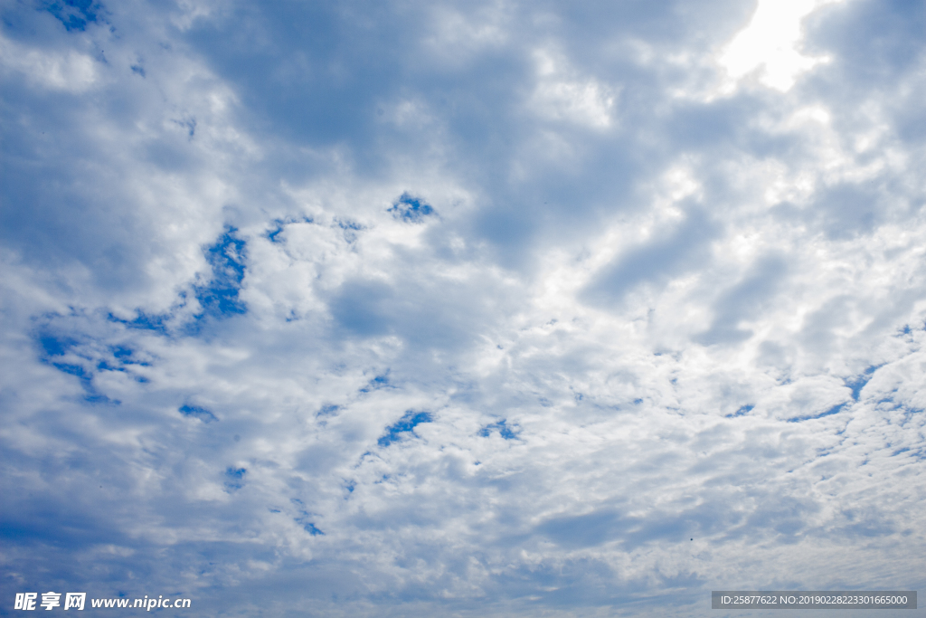 天空