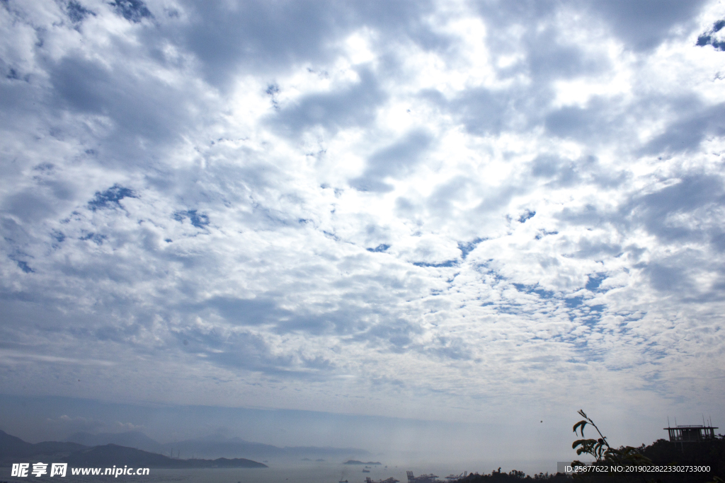 天空