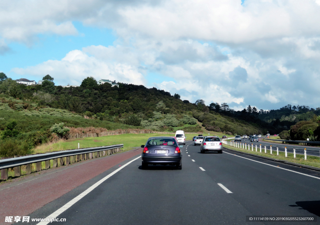 新西兰高速路风景车拍