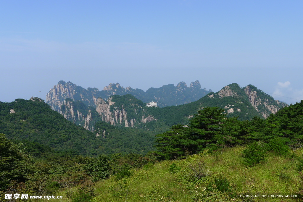 山峰