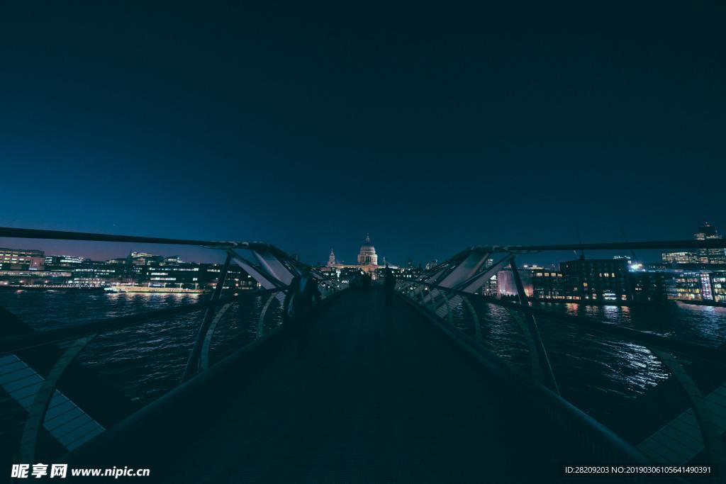 夜晚