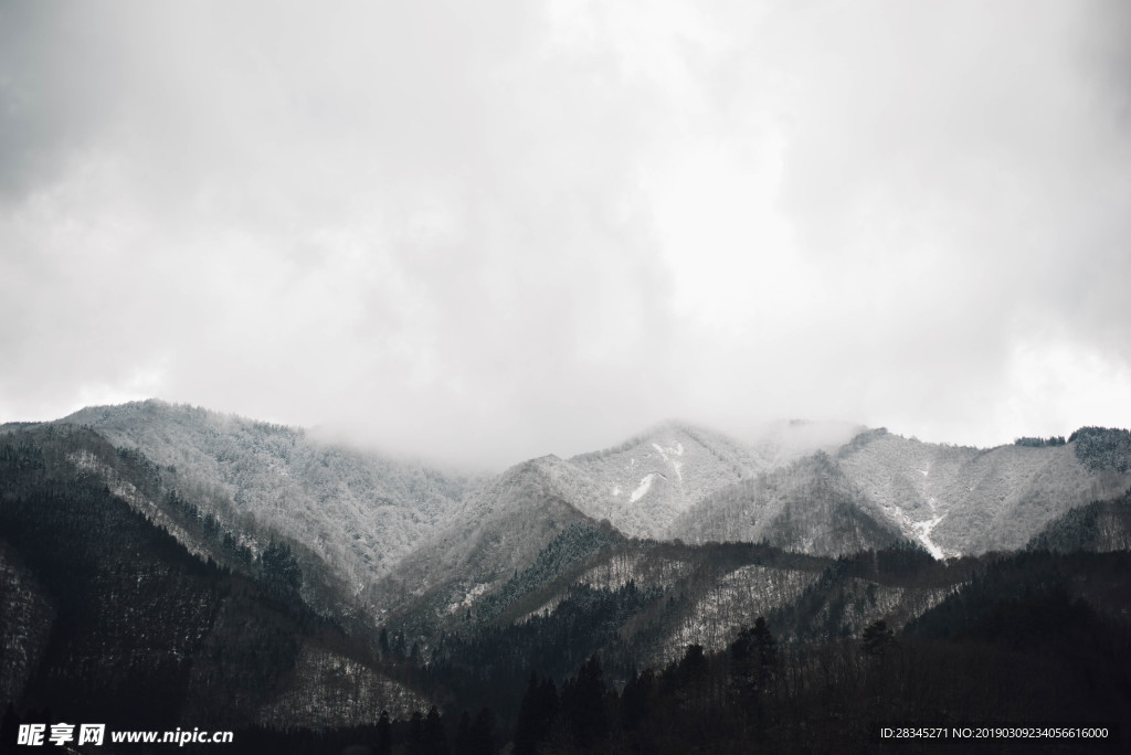 高山