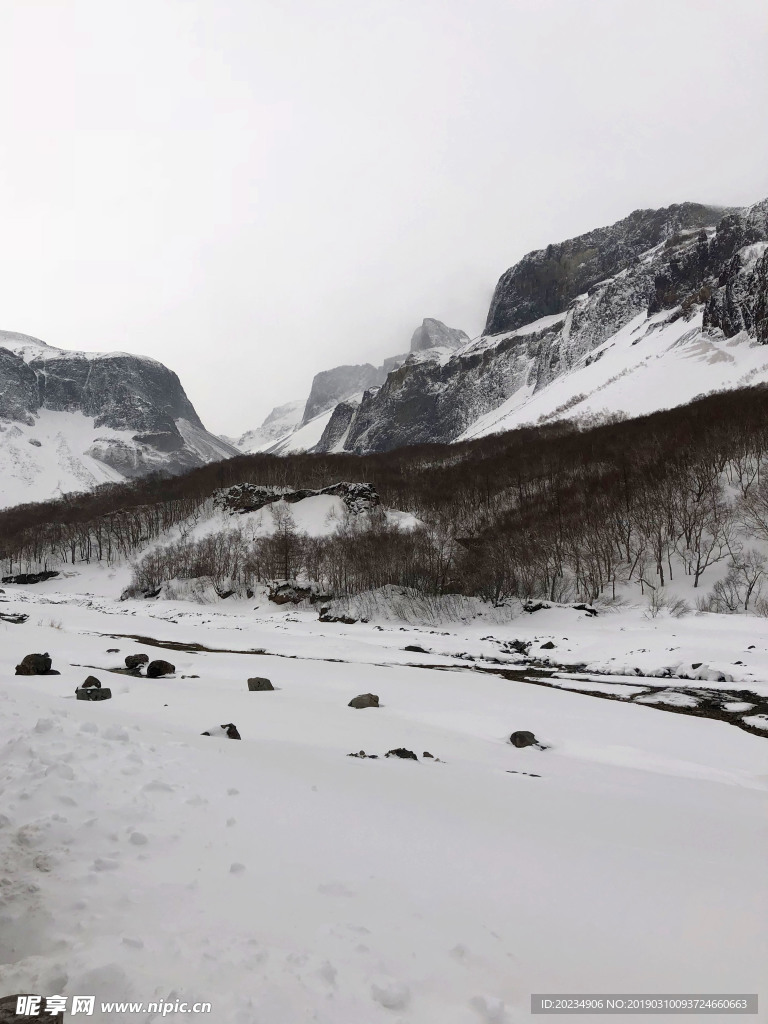 雪山