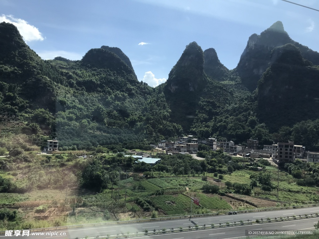山峰