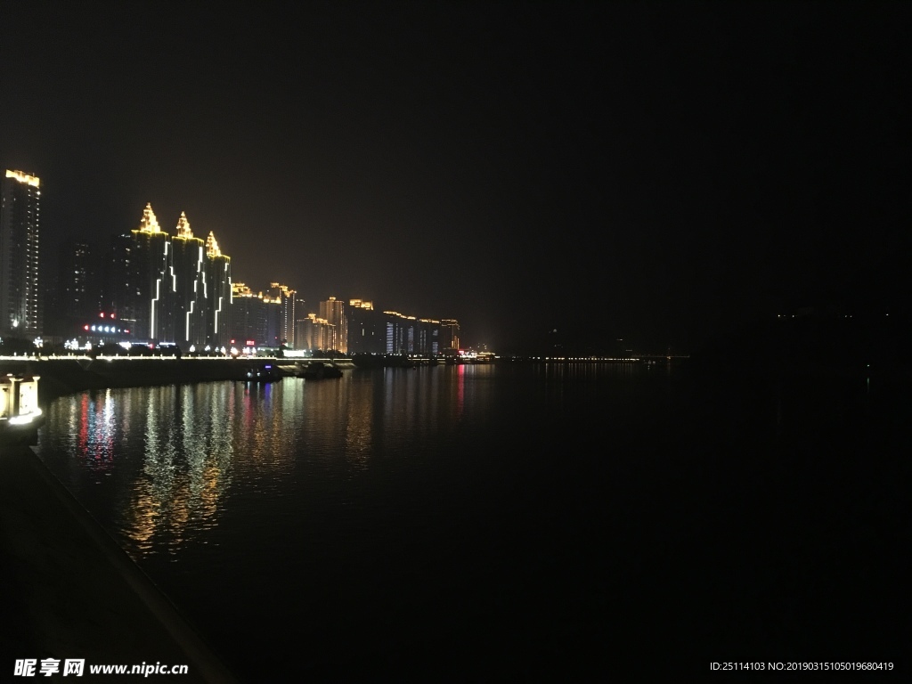 城市夜景