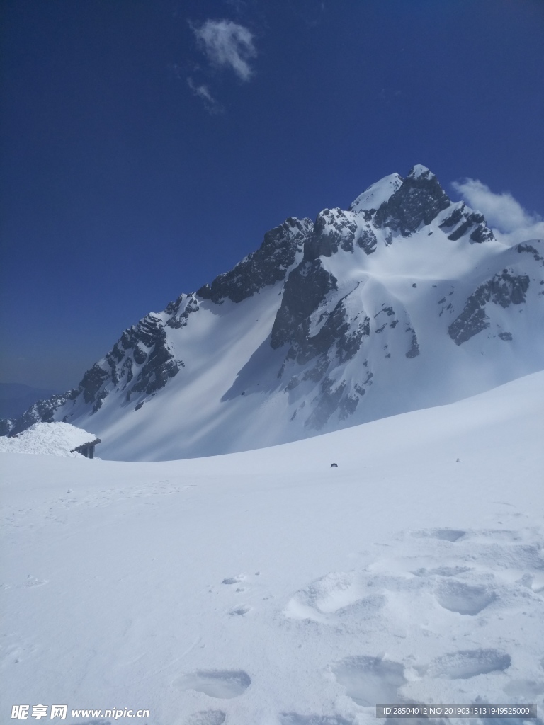 雪山