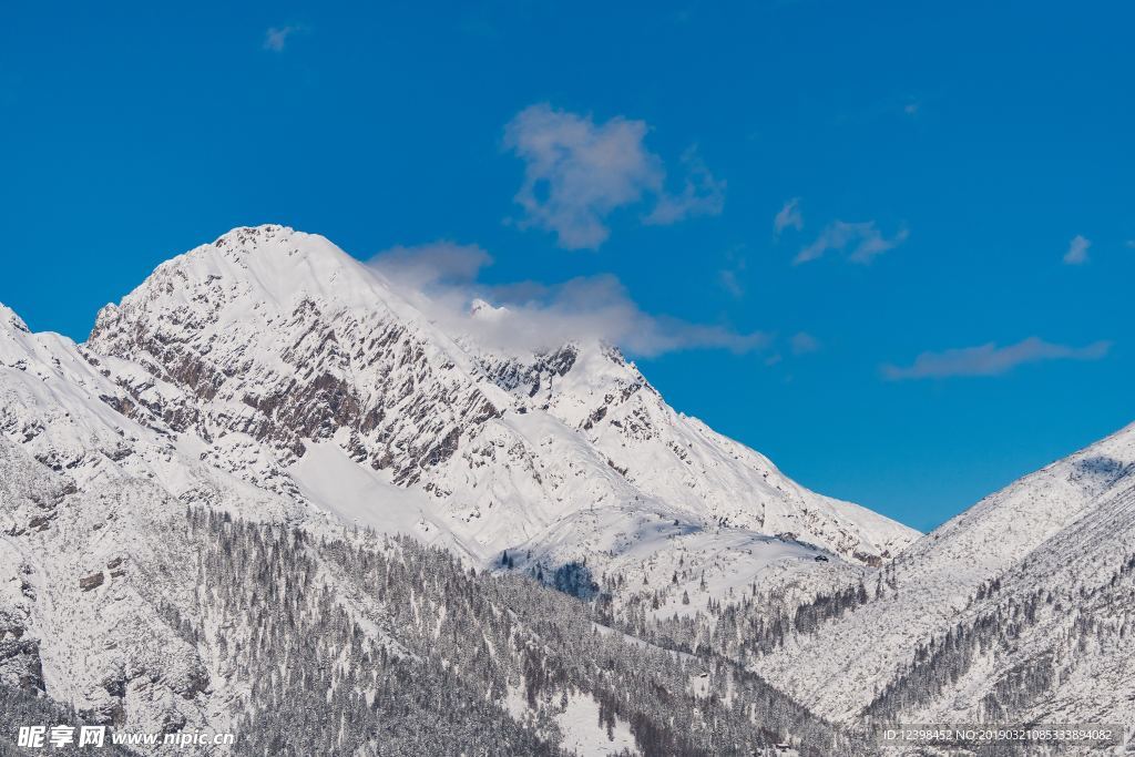 雪山