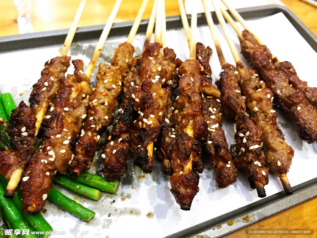烤羊肉串