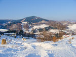 松岭雪村