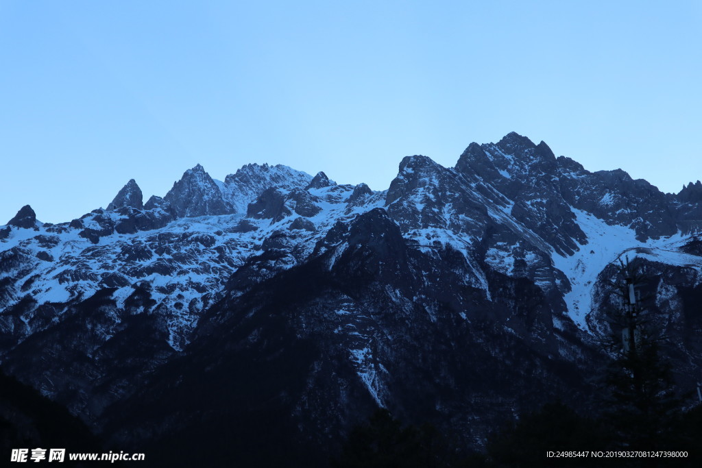 玉龙雪山