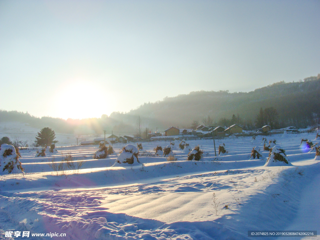 松岭雪村