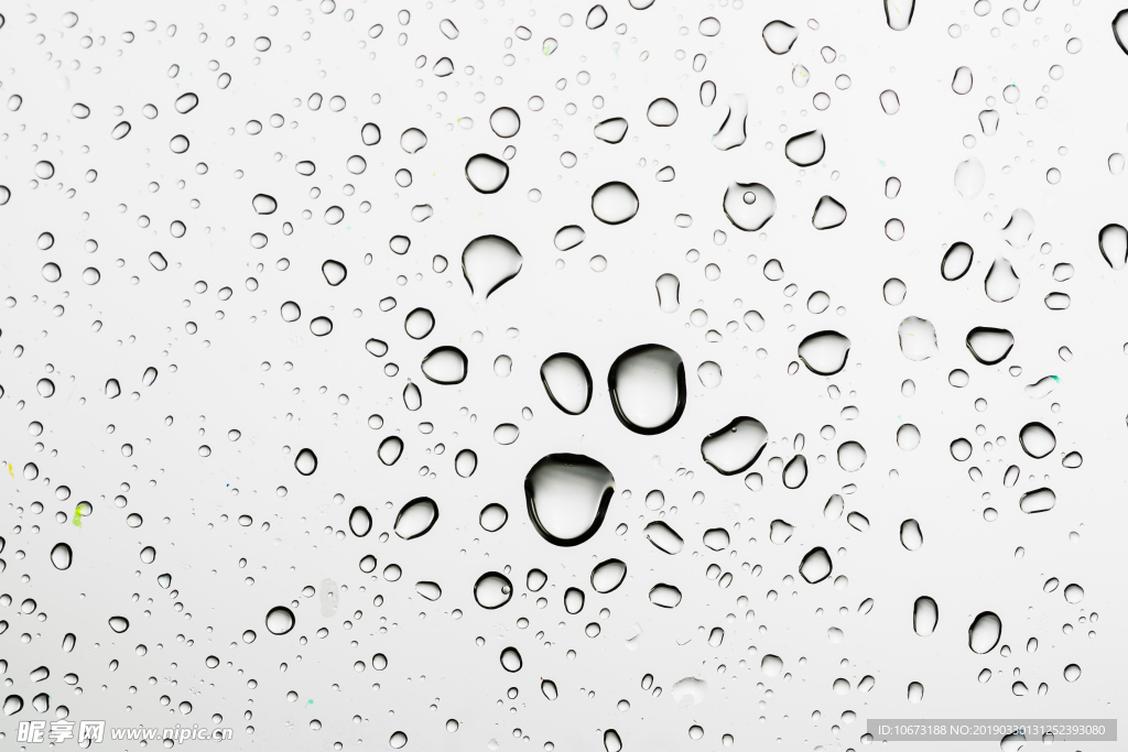 水