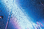 水