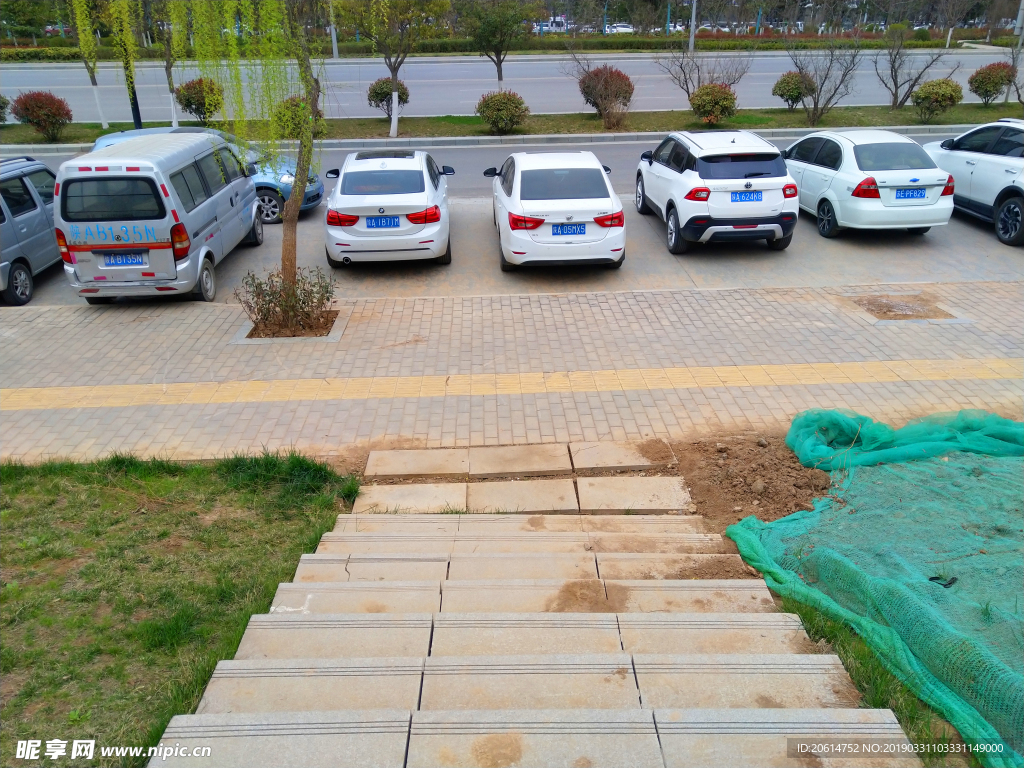 停车场