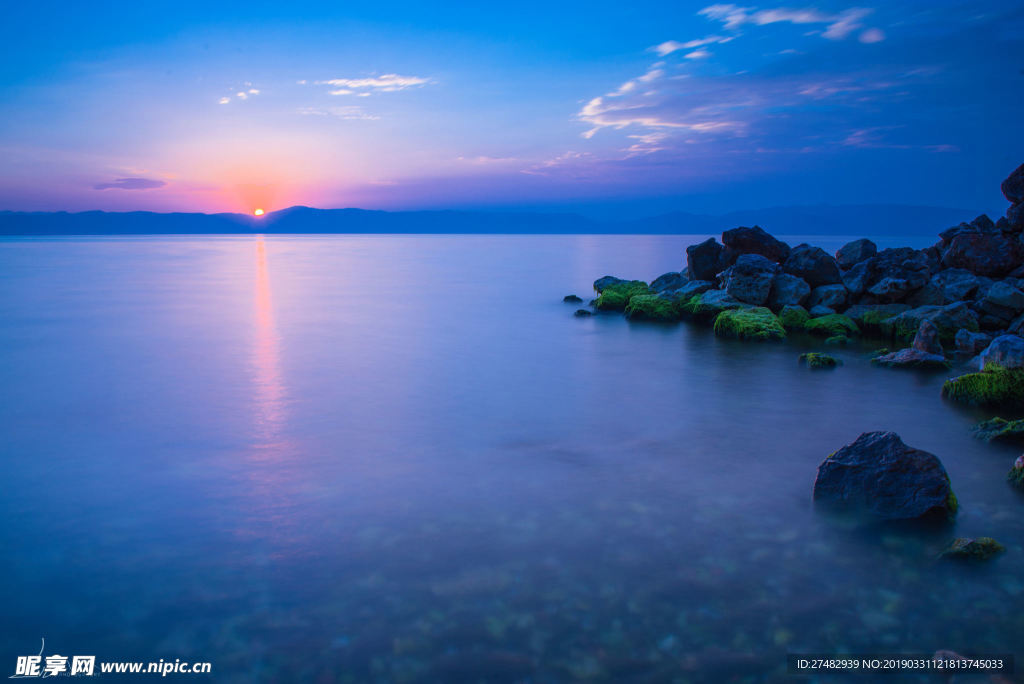 湖景 夜晚 黄昏 湖山 摄影