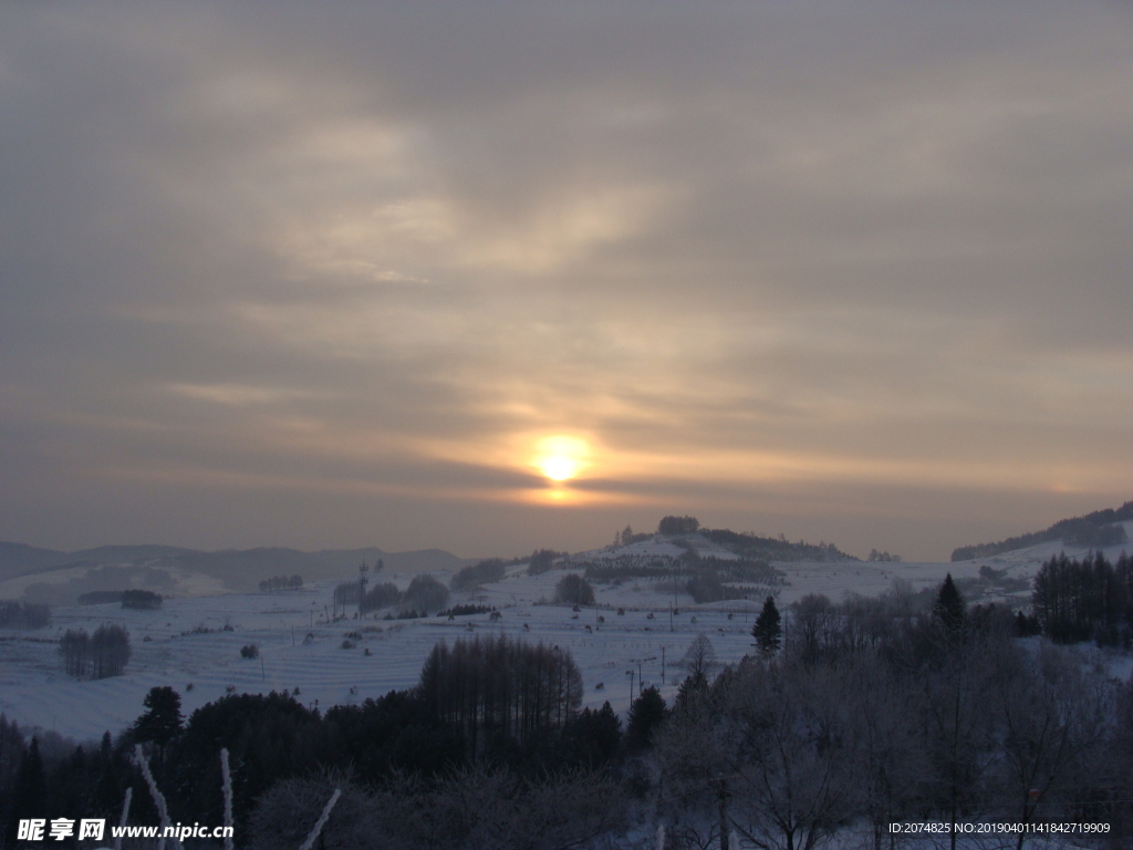 松岭雪村