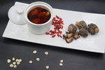 松茸枸杞炖花胶